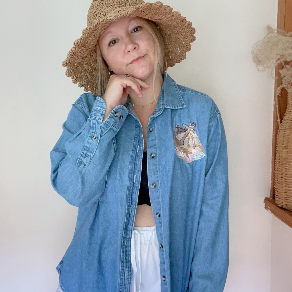 Meet your Posher, Ally
